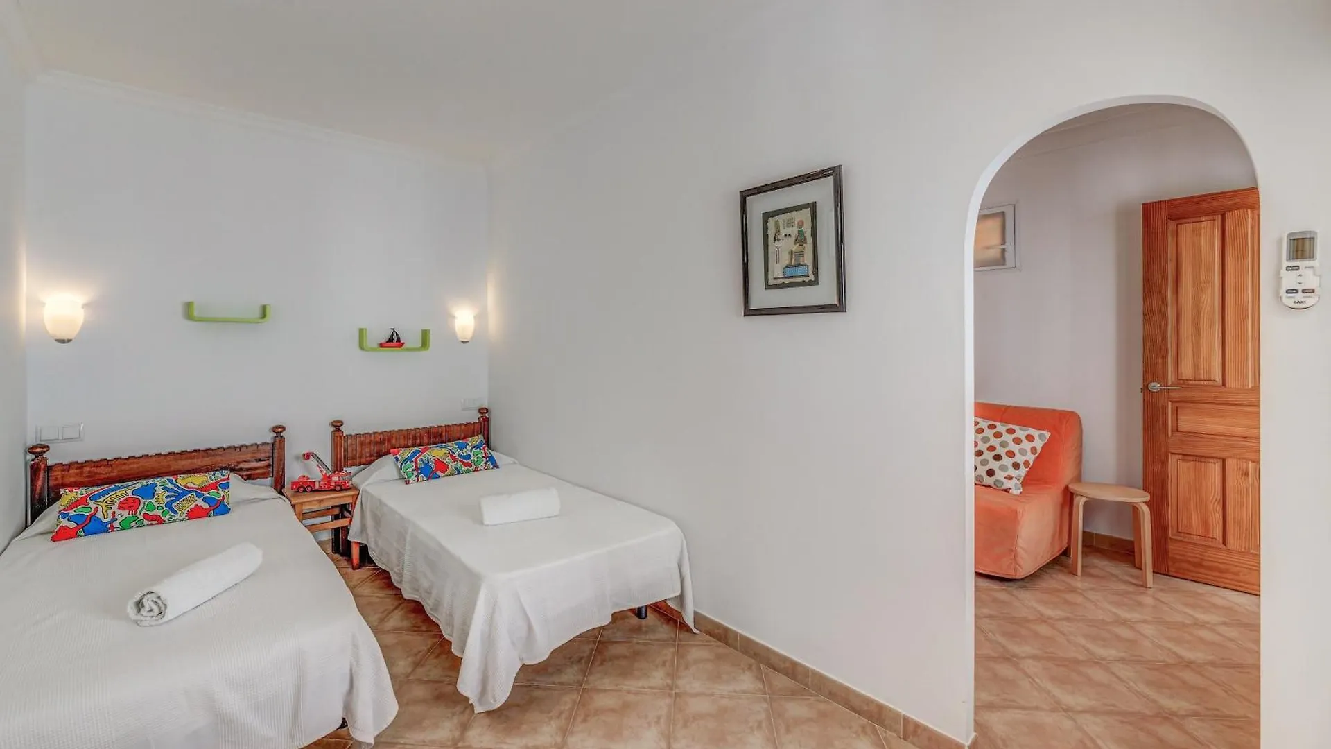 Sweet Family House Villa Cala D´Or 0*,  İspanya